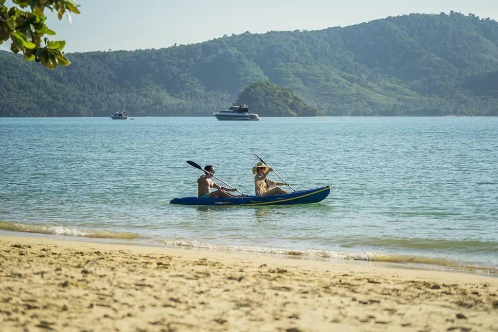 Villa Nirvana - Beachfront Tropical Chic 4Br Haven In Cape Panwa, Phuket Ban Makham Exterior photo