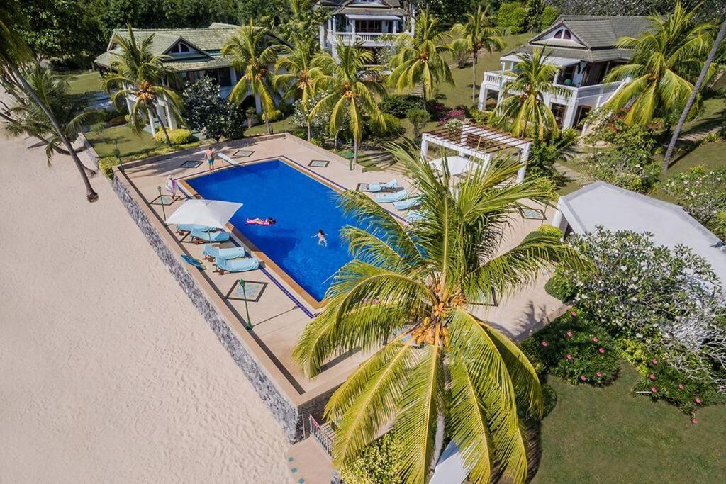Villa Nirvana - Beachfront Tropical Chic 4Br Haven In Cape Panwa, Phuket Ban Makham Exterior photo