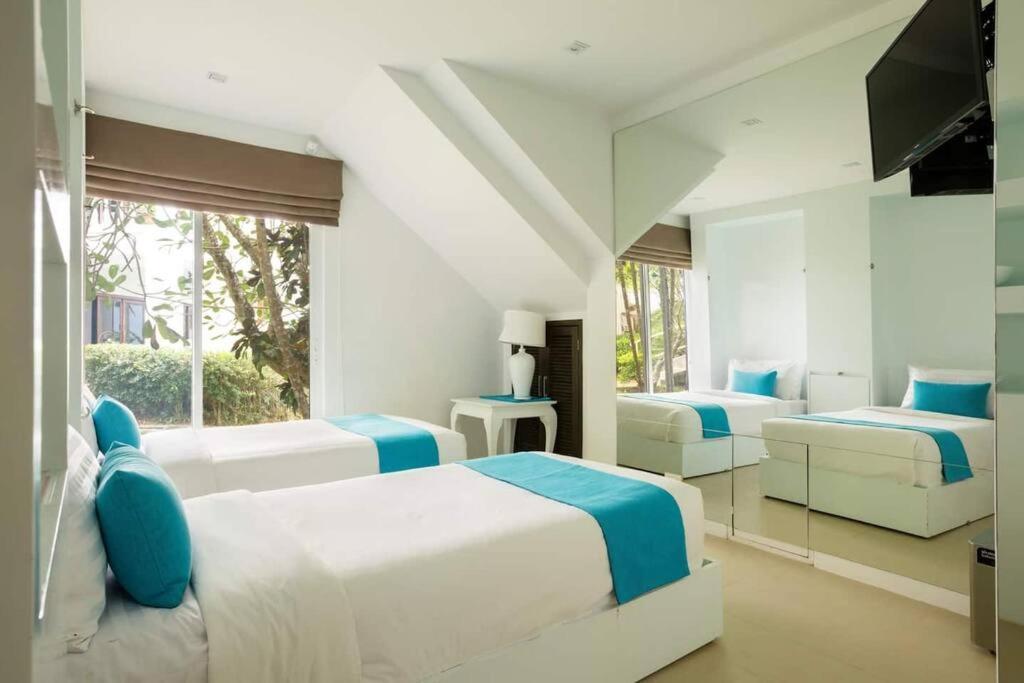 Villa Nirvana - Beachfront Tropical Chic 4Br Haven In Cape Panwa, Phuket Ban Makham Exterior photo